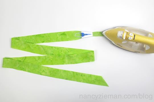 Nancy Zieman Sewing With Nancy Sew an Easy Hostess Tote