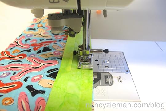 Nancy Zieman Sewing With Nancy Sew an Easy Hostess Tote