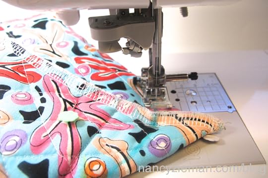 Nancy Zieman Sewing With Nancy Sew an Easy Hostess Tote