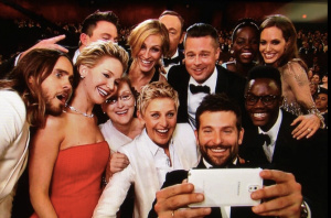 Ellen-DeGeneres-Vashti-Quiroz-Vega-selfie-Oscars