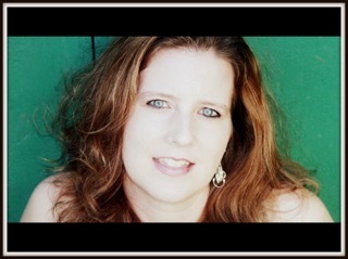 Photo of author Lisa Harris