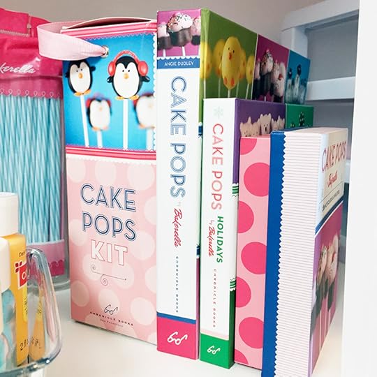 Cake Pops by Bakerella