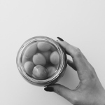 E iaia le fotografa una ad una