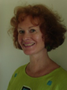 Maggie Lyons author