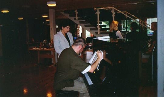 48259 10151211740745861 715122027 o