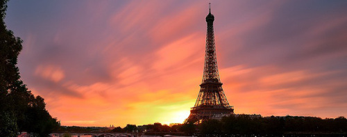 sunrise-eiffel