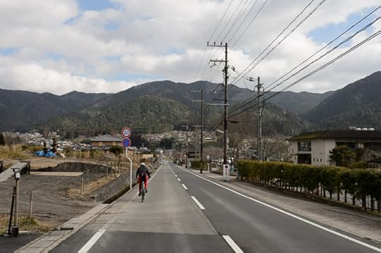 Coasting -- Kyoto, Japan -- Copyright 2015 Jeffrey Friedl, http://regex.info/blog/