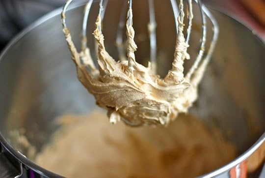 Salted peanut butter frosting