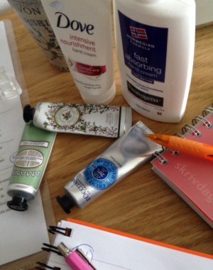 Och alla mina tuber och krämer, förstås.