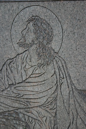 Catholic speaker Gary Zimak offers advice for those who are suffering or struggling with worry or anxiety.