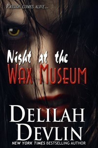 NightInTheWaxMuseum_600
