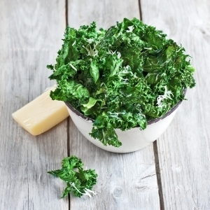 cheesy kale crisps recipe