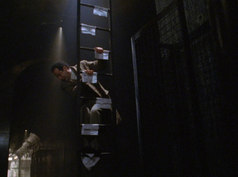 Mr Monk and the Candidate 3