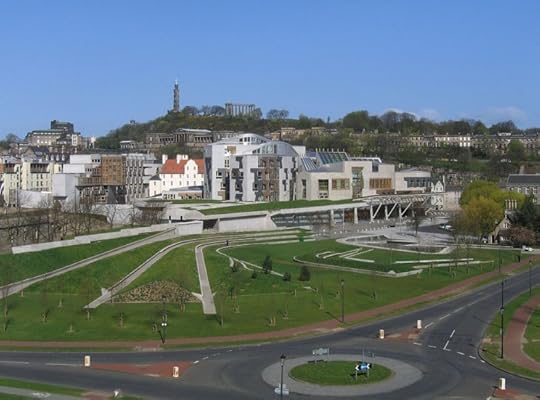 Edinburgh Scottish Parliament by Klaus with K. CC BY-SA 3.0 via Wikimedia Commons.