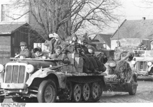 German troops on retreat in the Upper Silesia region, Germany (now Poland), 2 Feb 1945. (German Federal Archive: Bild 183-H26408)