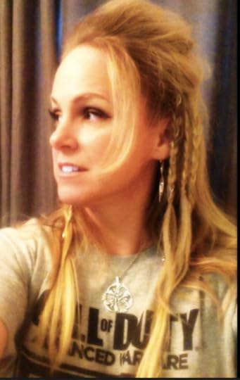 41, with my EYESHADOW and Call of Duty Shirt :P