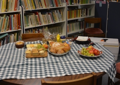 Green room table layout