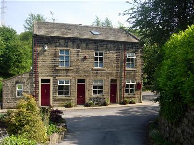 hewenden-mill-cottages