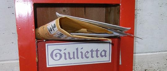 Juliet-letterbox