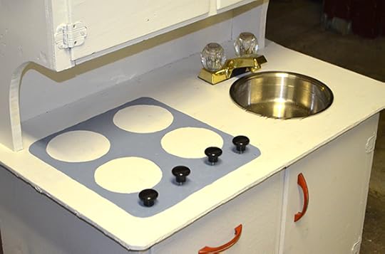 play-kitchen-in-progess