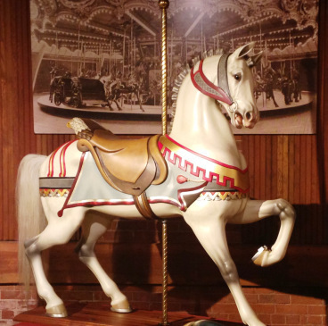 carouselEnglish prancing horse