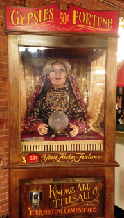 carouselFortuneteller