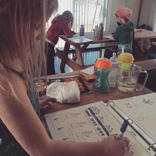 A day in the life with 5 kids: 10, 9, 7, 5, 1
