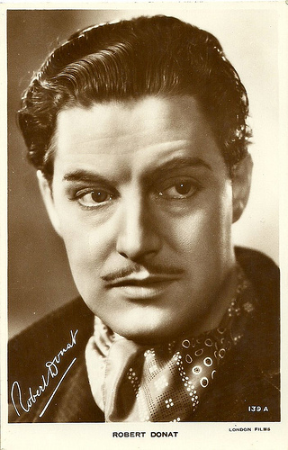 Robert Donat