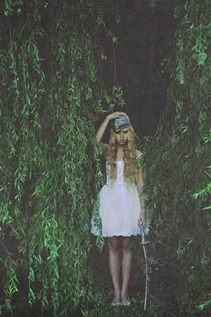 Be Your Own Knight in Shining Armour, Lissy Elle