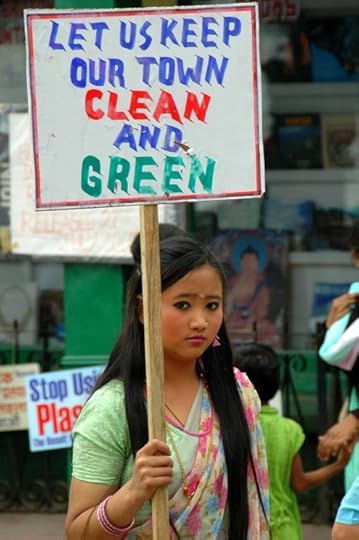 Darjeeling, 29 April 2007. photo by Shreyans Bhansali. CC BY-NC-SA 2.0 via thebigdurian Flickr.