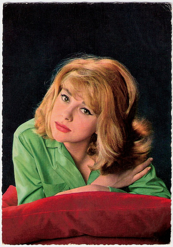 Mireille Darc