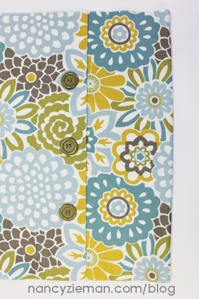 Boxed-Corner Buttonhole Pillow Tutorial/How-To by Nancy Zieman