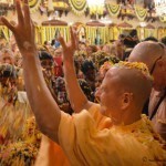 Radhanath Swami at Flower festival - mumbai 2015 027