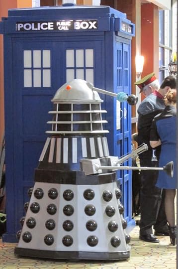 TARDIS_Dalek