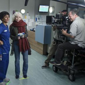 Katy Manning shoots scene in Casualty S29 E21