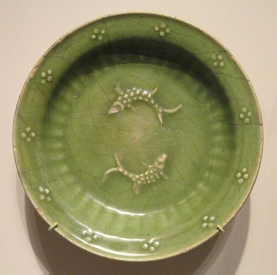 Dish_with_Paired_Fish,_first_half_of_14th_century,_Ilkhanid_period,_Iran_-_Sackler_Museum_-_DSC02511