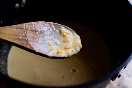 Broccoli with Cheese Sauce