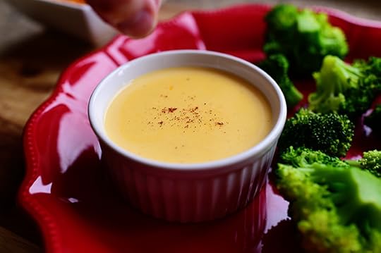 Broccoli with Cheese Sauce