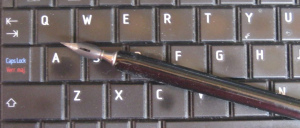 quillandqwerty crop