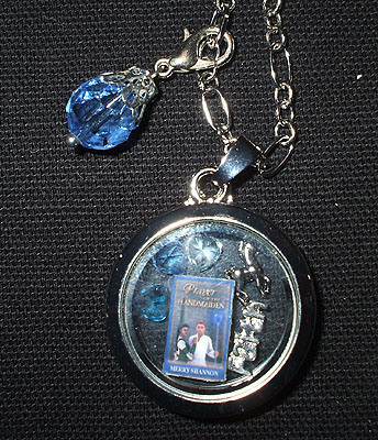 Floating Locket Close Up