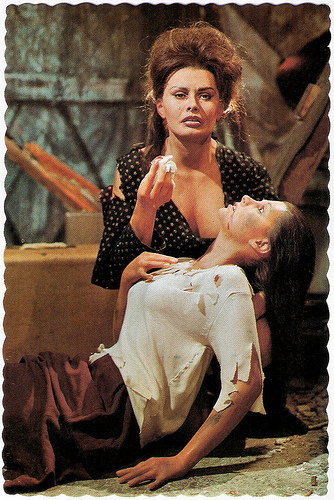 Wax figures of Sophia Loren and Eleonor Brown in Two Women