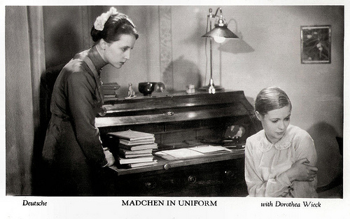 Dorothea Wieck and Hertha Thiele in Mädchen in Uniform (1931)