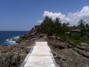 Getting to Jungle Beach - Unawatuna - Rocky Coastline to Jungle Beach