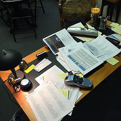 Emptying my inbox. #ThreeHolePunch #Stapler #Labeler #Woodwick