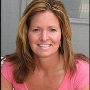 laura_new_400x400