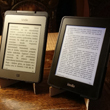 Stojak pod czytnik e-booków