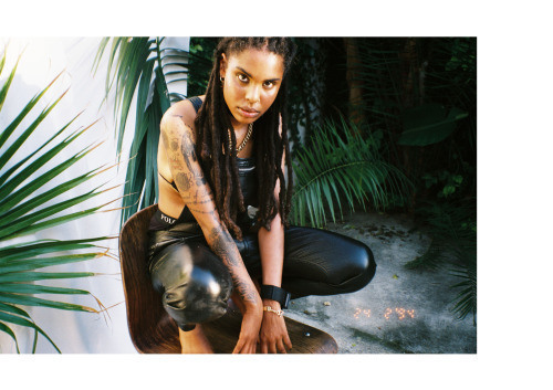 tumblr_nk15zu4rhh1qgbfgzo1_500