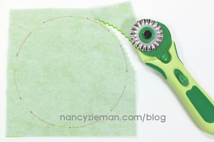 I See Spots Modern Quilt Pattern by Nancy Zieman/Sewing With Nancy