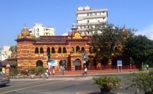 Free walking tour of Colombo - Victoria Memorial