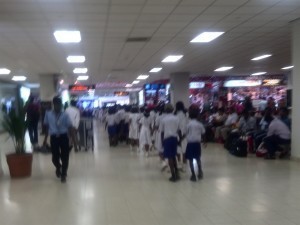 16 Days in Sri Lanka and Cost of Travel in Sri Lanka - why you should travel to Sri Lanka - airport tours